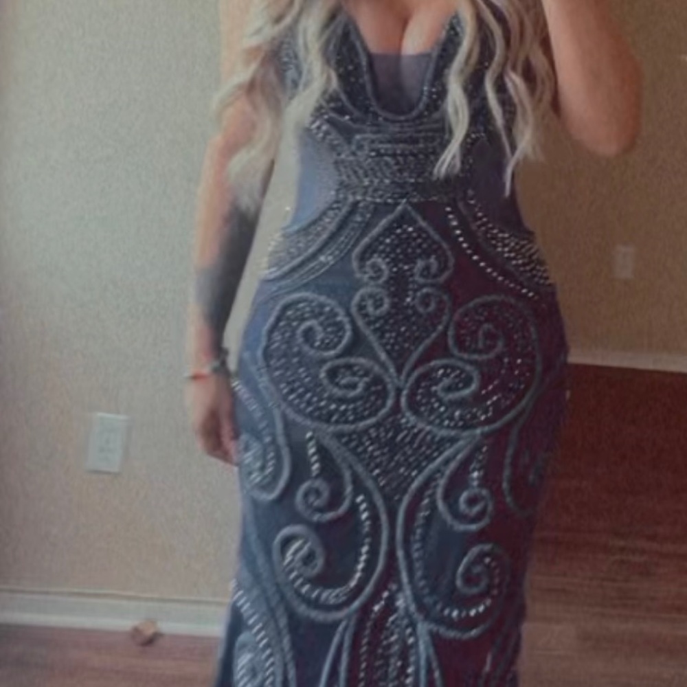 Long beat dress , beautiful as you can see